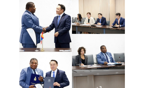 A document on extending the Memorandum of Understanding on cooperation between the State Great Hural (Parliament) of Mongolia and the Inter-Parliamentary Union was signed