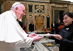 Vatican News: MONGOLIAN AMBASSADOR: POPE’S VISIT PROMOTES PEACE IN THE REGION